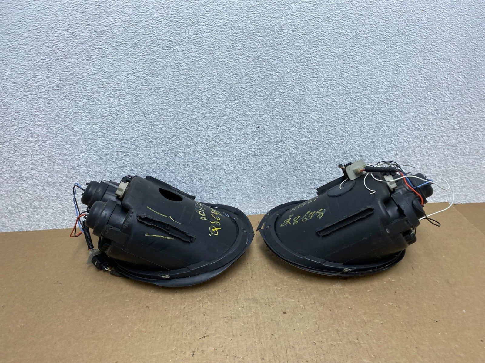 1998-2005 Vw Volkswagen Beetle Led Halo Projector Headlights Left+Right Ac136113