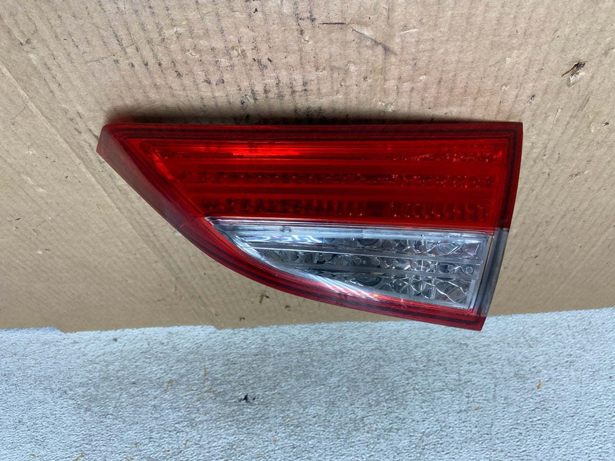 2011 2012 2013 Hyundai Elantra Inner Tail Light Right Passenger AI6548 LK0