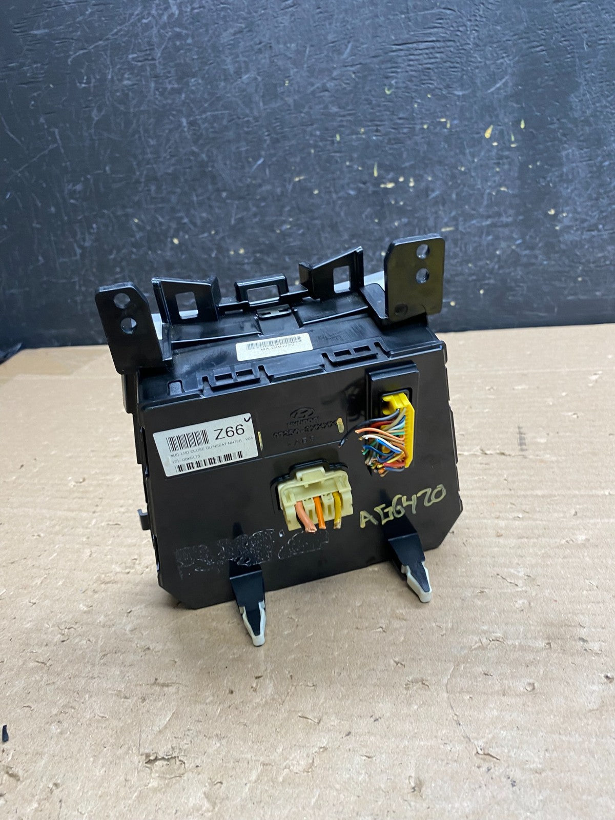 2011 - 2013 Hyundai Elantra Center Heater A/C AC Climate Control Panel ag6420 DG3