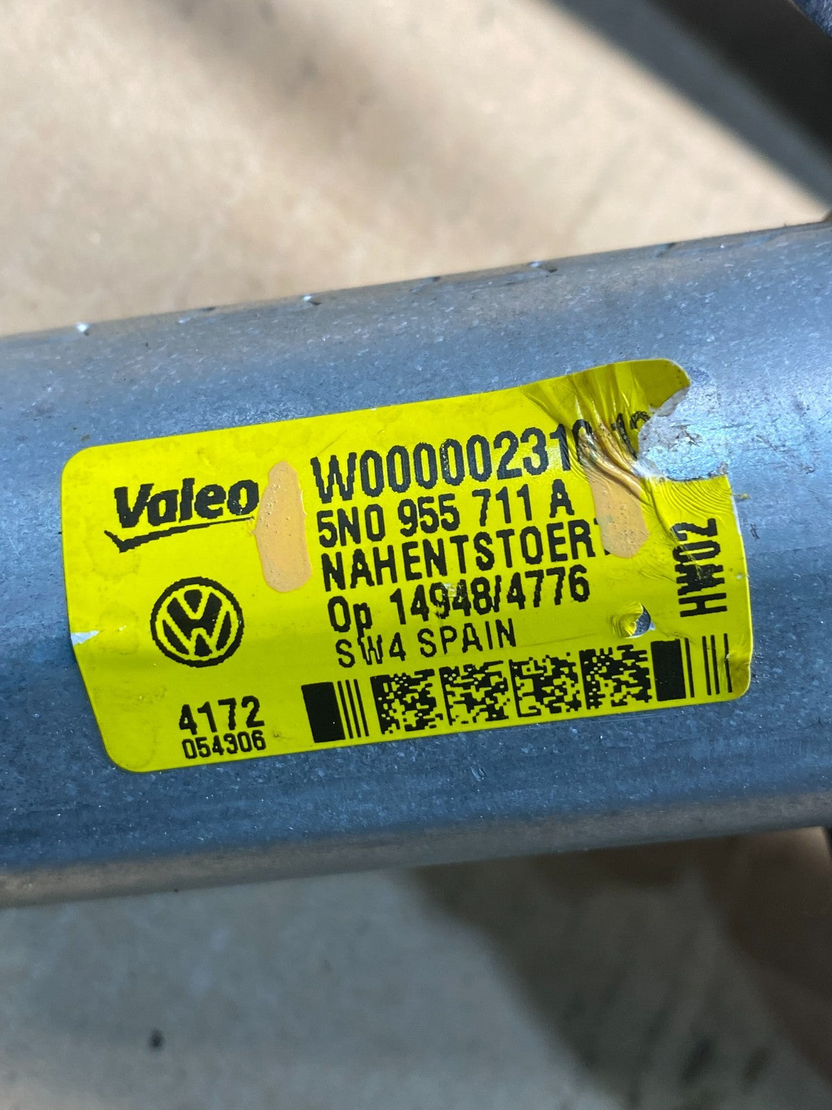 2011 to 2016 Volkswagen Tiguan Rear Window Wiper Motor AD5021 DG6