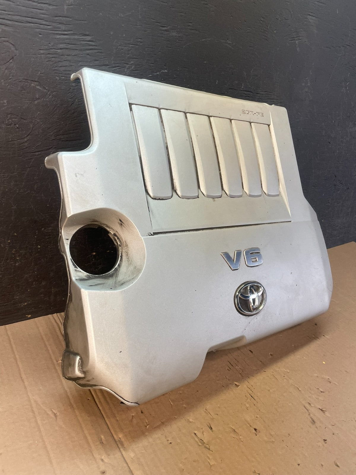 2008 to 2010 Toyota Highlander Top Engine Cover Lid AD8730 DG2