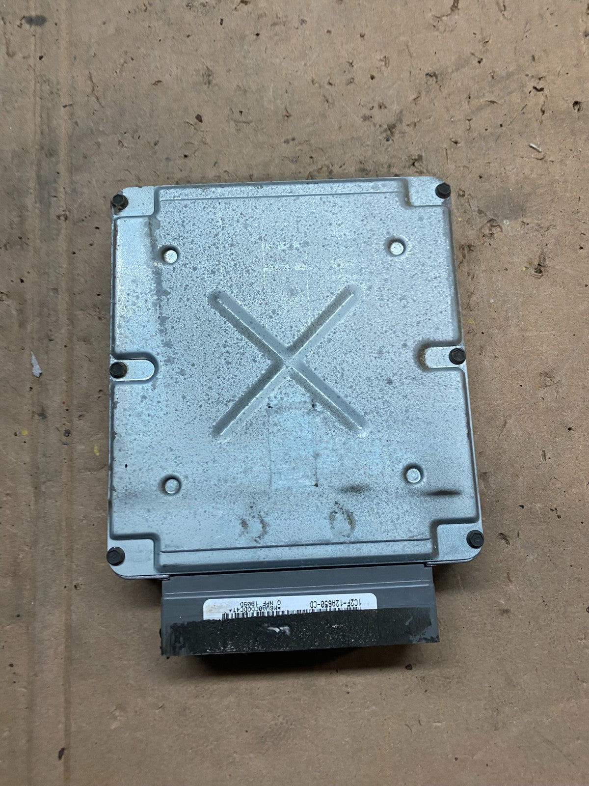 2000 2001 Ford Van E150 E250 4.2L Engine Control Module 1C2F-12A650-CD W2416 DG2
