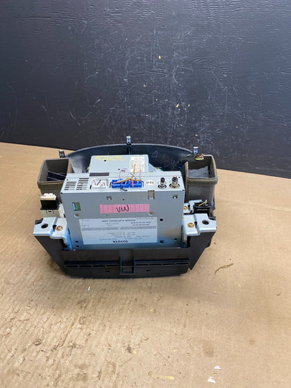 2001 to 2003 Lexus Rx300 Radio Receiver Head Unit + Bezel Surround AC4732 DG4