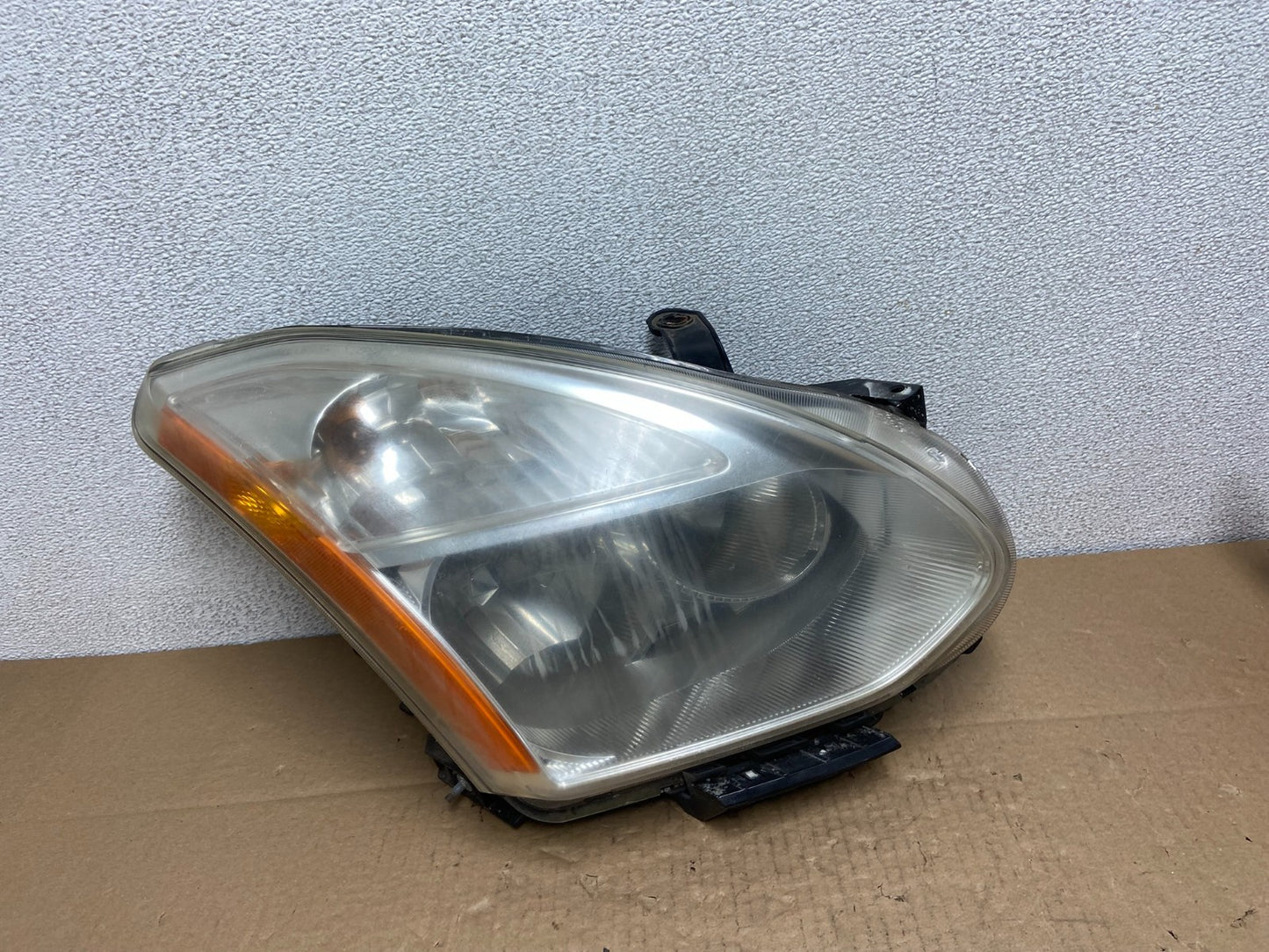 2009-2013 Nissan Rogue Right Passenger Xenon HID Headlight OEM AB6254 DW0