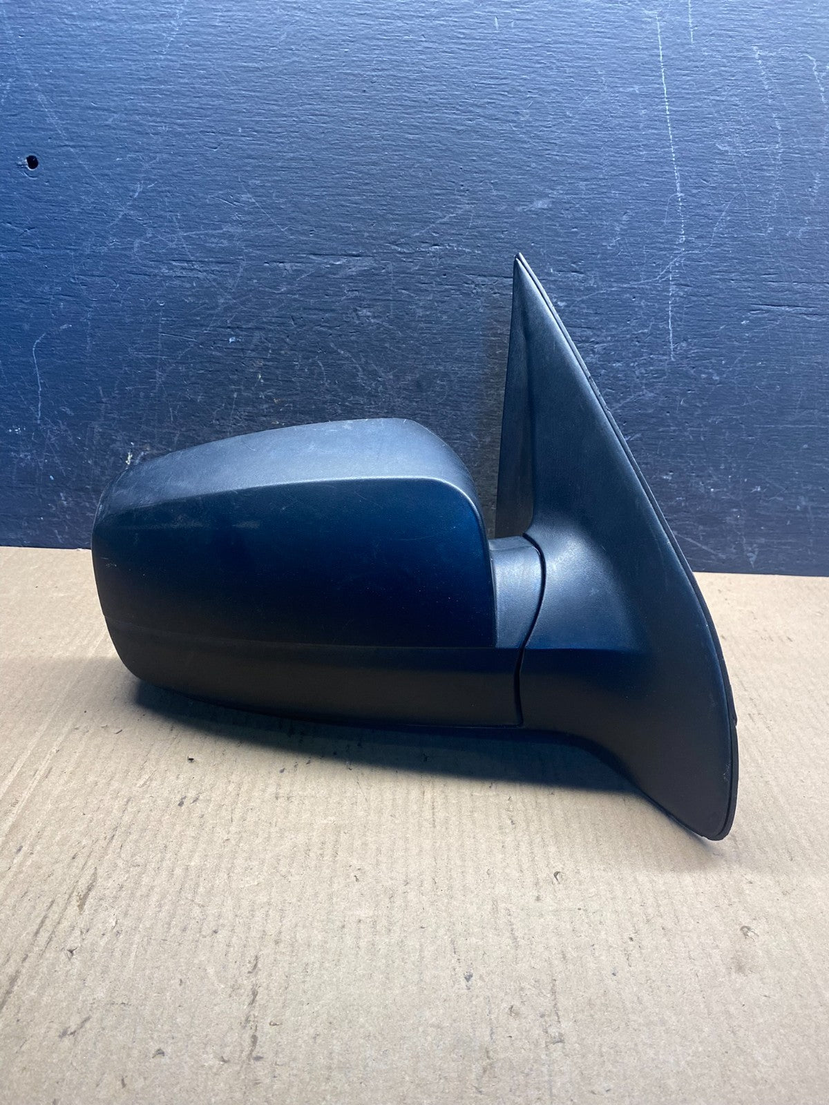 2003 to 2009 Kia Sorento Right Passenger View Door Mirror AE6352 DW0
