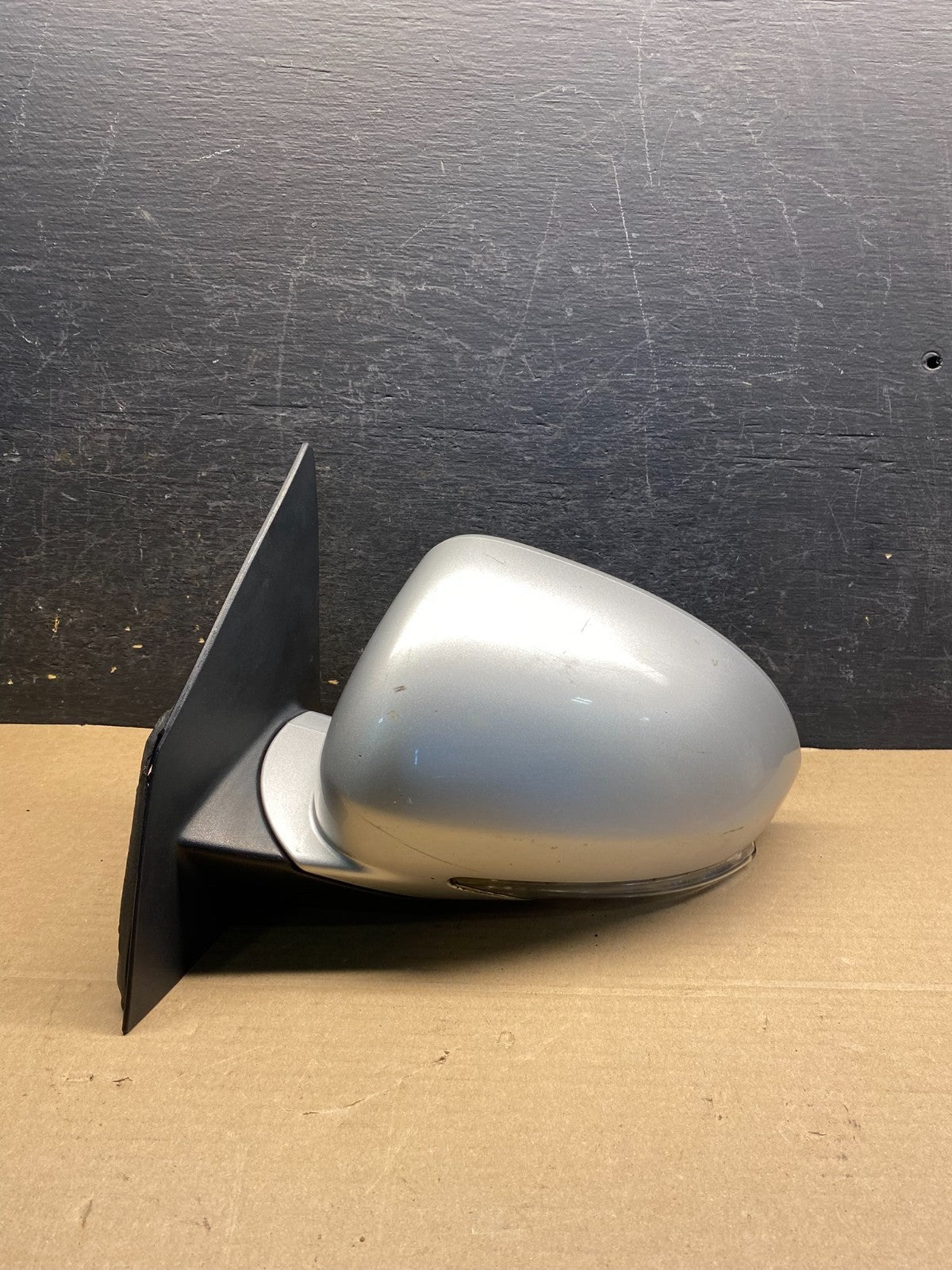 2008-2012 Buick Enclave Left Driver Door Turn Signal Mirror AH9752 DG0