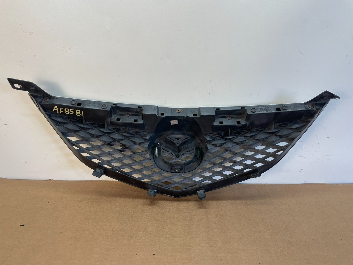 2003 2004 2005 Mazda Mazda 6 Front Grille Grill AF8581 DG3