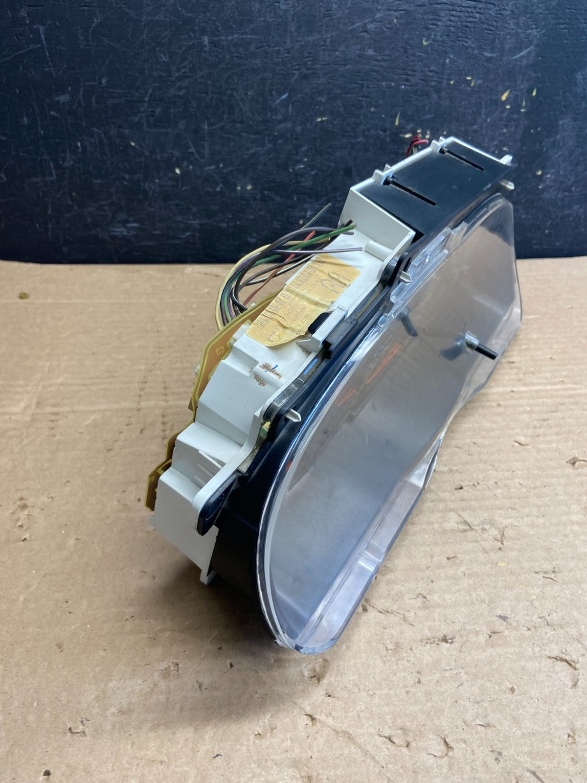 2001-2002 Ford Econoline E250 E350 Van Speedometer Instrument Cluster AF2638 DG2