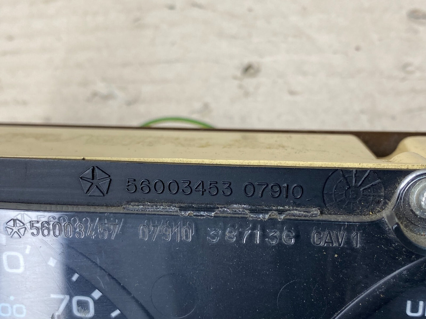 1981 1989 Dodge Ram 1500 Van Instrument Speedometer Gauge Cluster OEM o9908 DG6