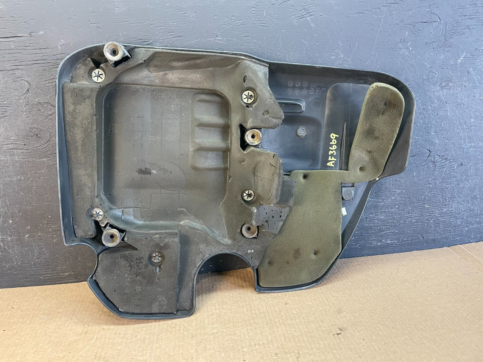 2011-2023 Chrysler 300 3.6L V6 Engine Motor Cover AF3669 DG5