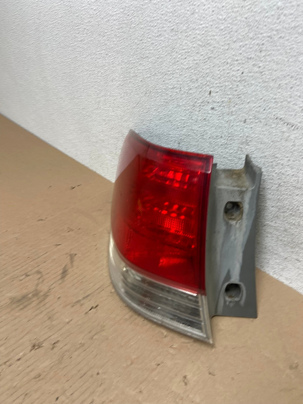 2008 2009 2010 Honda Odyssey Left Driver LH Side Tail Light AE7345 LK1