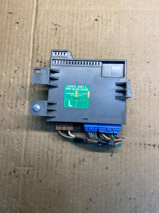 2008 - 2010 Honda Odyssey Rear Left Driver LH Sliding Door Module AA7742 DG0