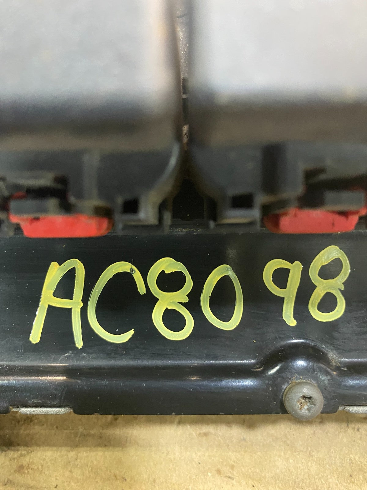 2008 Jeep Grand Cherokee Commander 3.7 Engine Computer ECU p05187305af AC8098 DG3