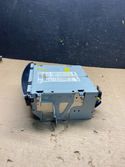 2009-2013 Hyundai Genesis Am Fm Cd Player Radio Receiver Q2271 DG2