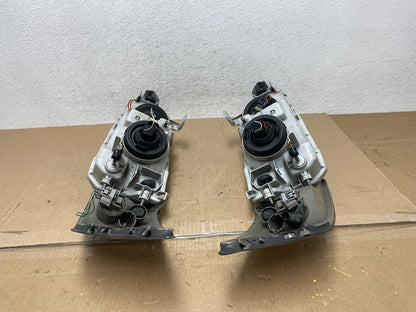 1997-2001 Lexus Es300 Left+Right Headlights Halogen AE6866 DW8
