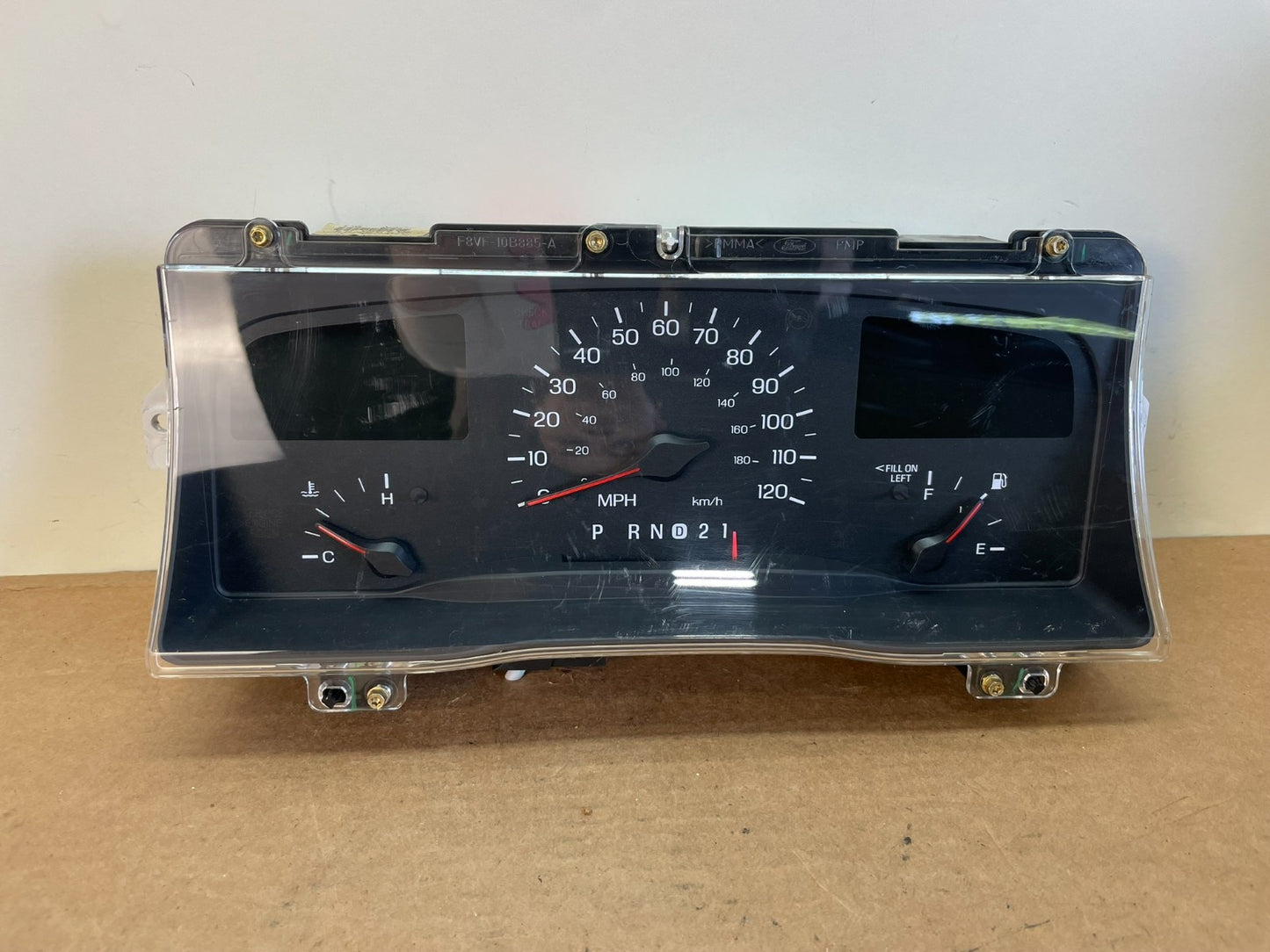 1998 to 2002 Lincoln Town Car Speedometer Gauge Cluster AG0733 DG0