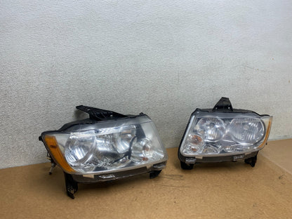 2011-2013 Jeep Grand Cherokee Left+Right Halogen Headlights S5484 DW2