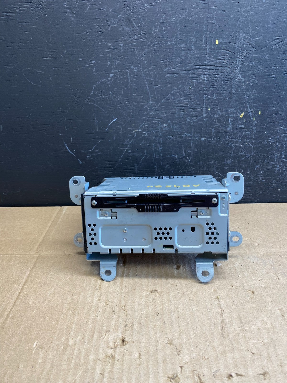 2015 Lincoln MKC OEM CD Player AM FM Radio Receiver Satellite AB9584 DG0