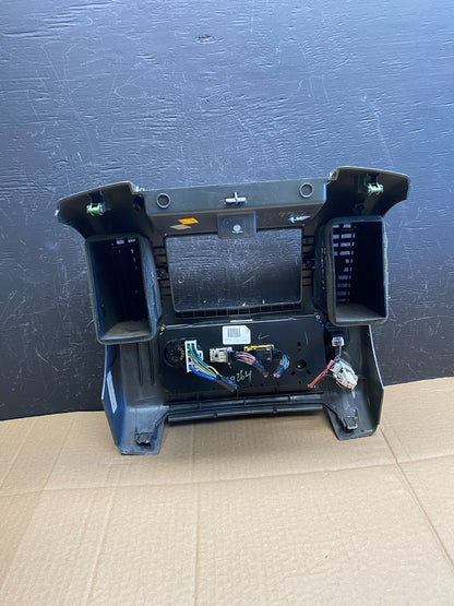 2005-2008 Nissan Pathfinder Radio A/C Heat Temperature Climate Control AC9264 DG6