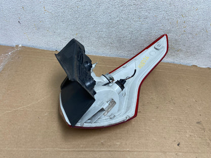 2013 to 2016 Ford Escape Left Driver LH Side Tail Light AH8326 LK5