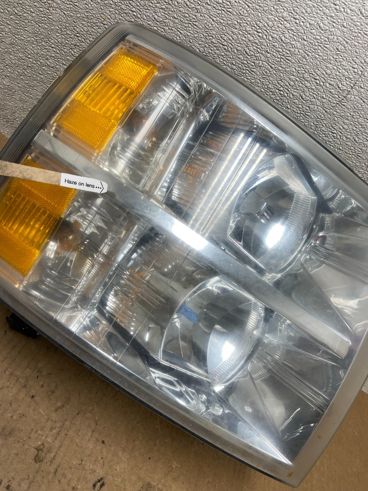 2007 to 2014 Chevrolet Silverado Right Passenger RH Side Headlight Oem Z7792 DW5