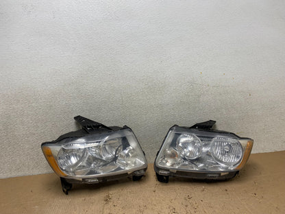 2011-2013 Jeep Grand Cherokee Left+Right Halogen Headlights W3721 DW0