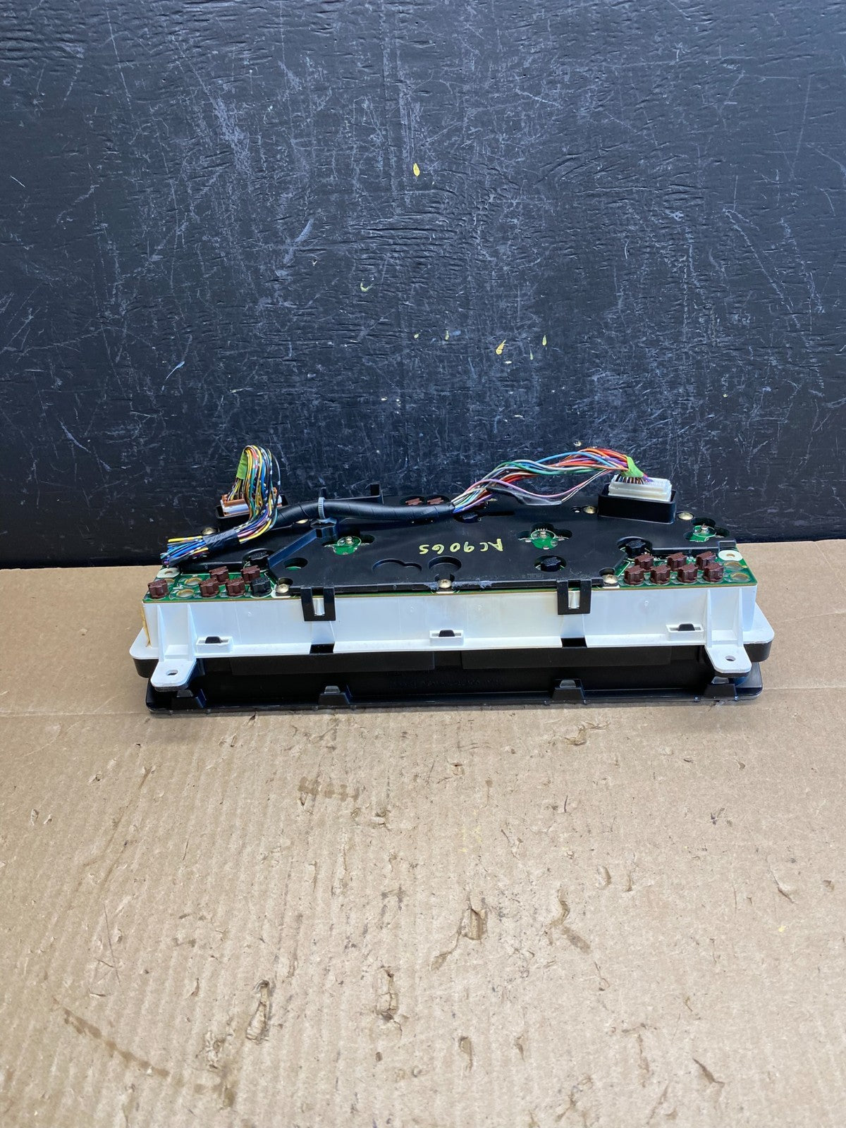 2001 Nissan Frontier Xterra Cluster Speedometer Instrument AC9065 DG5