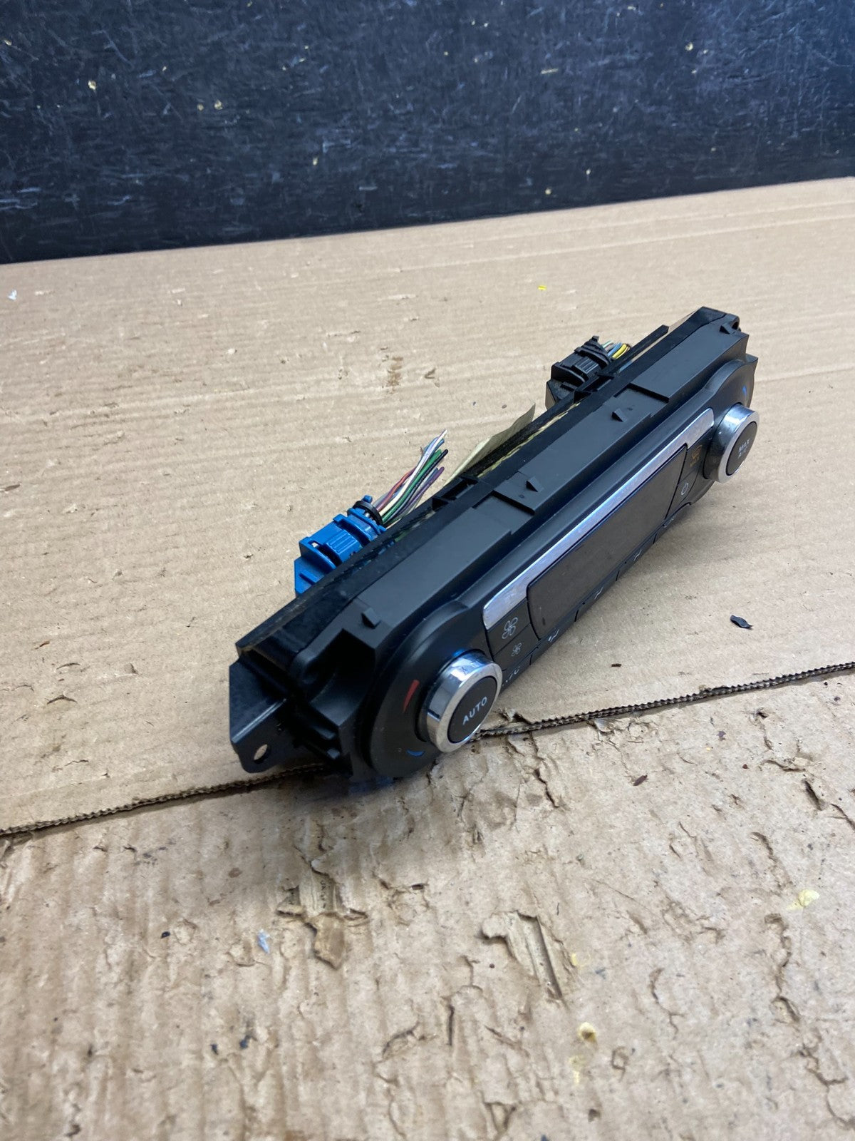 2013 to 2016 Ford C-Max A/C Heater Climate Control Panel AG0238 DG1