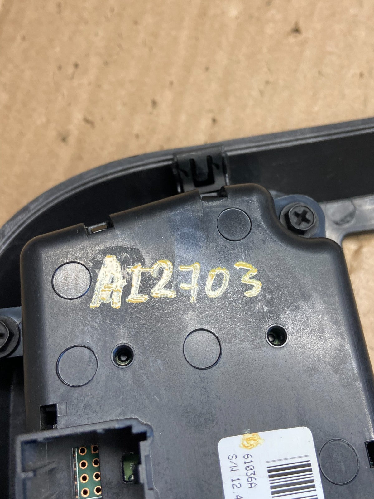 2011 to 2017 Jeep Compass Dash Climate Temperature Control Radio Bezel AI2703 DG5