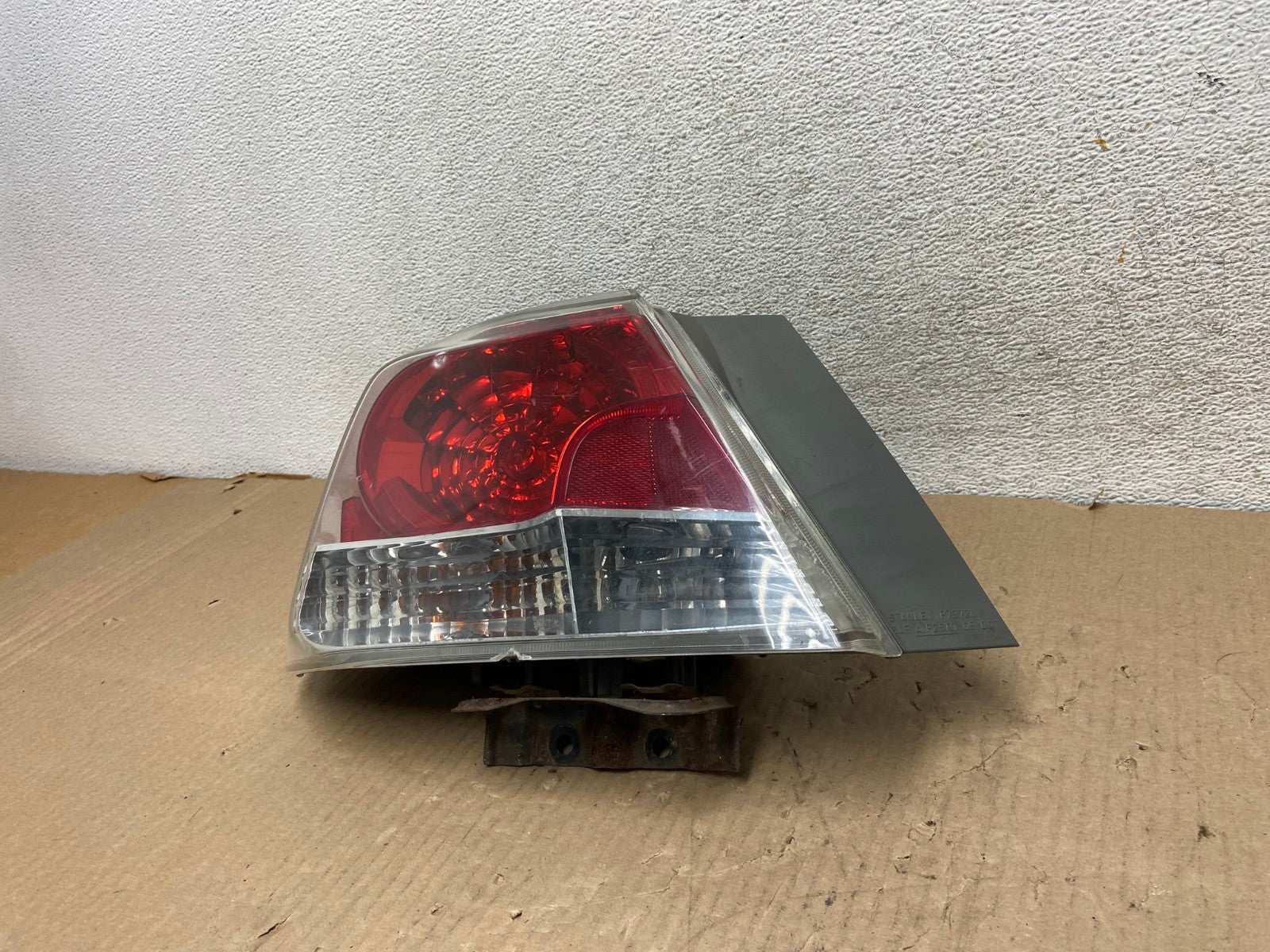 2008 to 2012 Honda Accord Sedan Tail light Left Driver LH Side AG8005 LK2