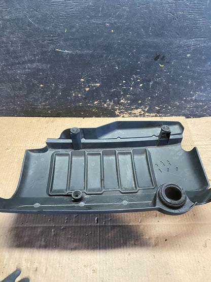 2007 to 2008 GMC Acadia 3.6L VVT Engine Cover Shield OEM W5775 DG5