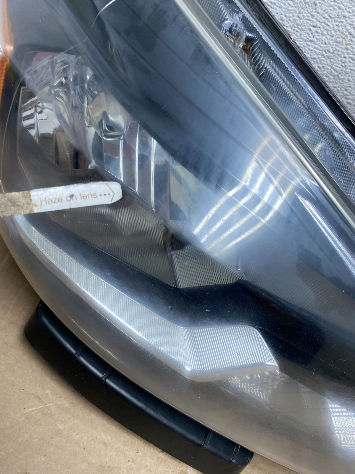 2016 - 2018 Nissan Sentra Front Right Passenger RH Halogen Headlight AH9383 DW4