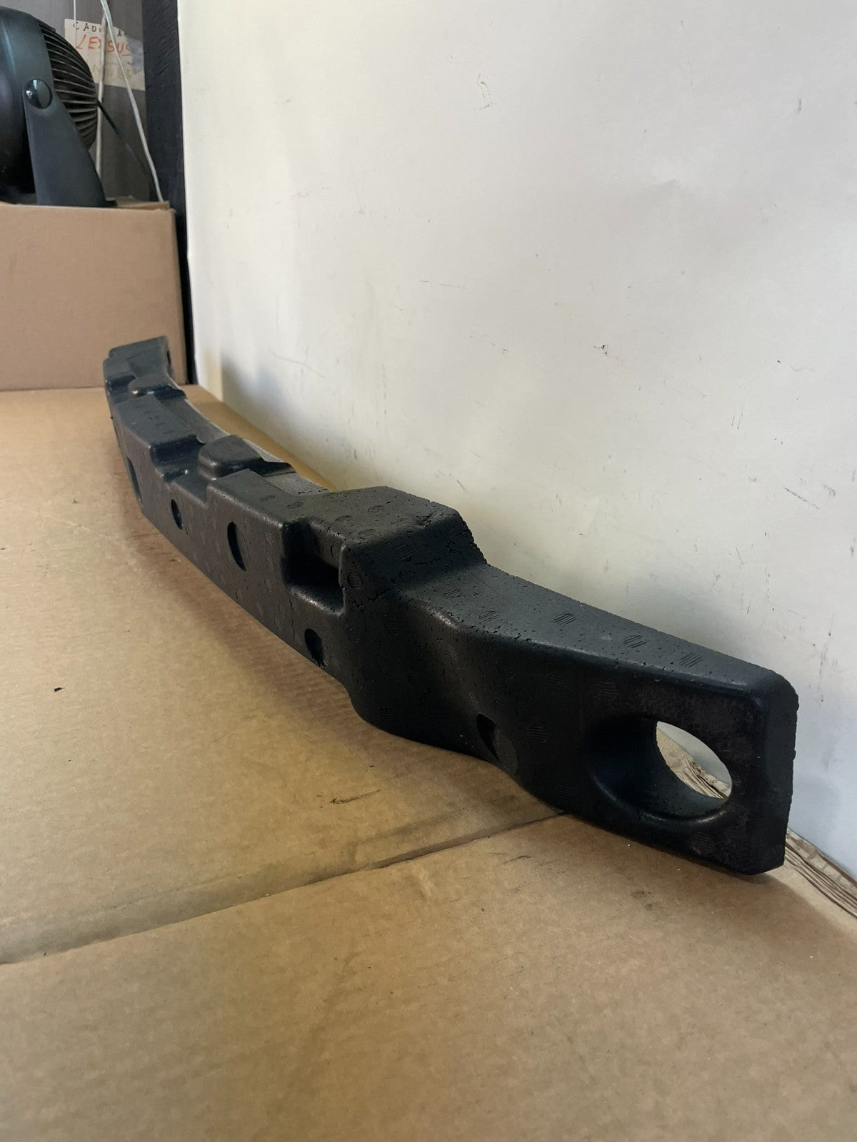2013 Chevrolet Malibu Front Bumper Absorber ah6395 DG1