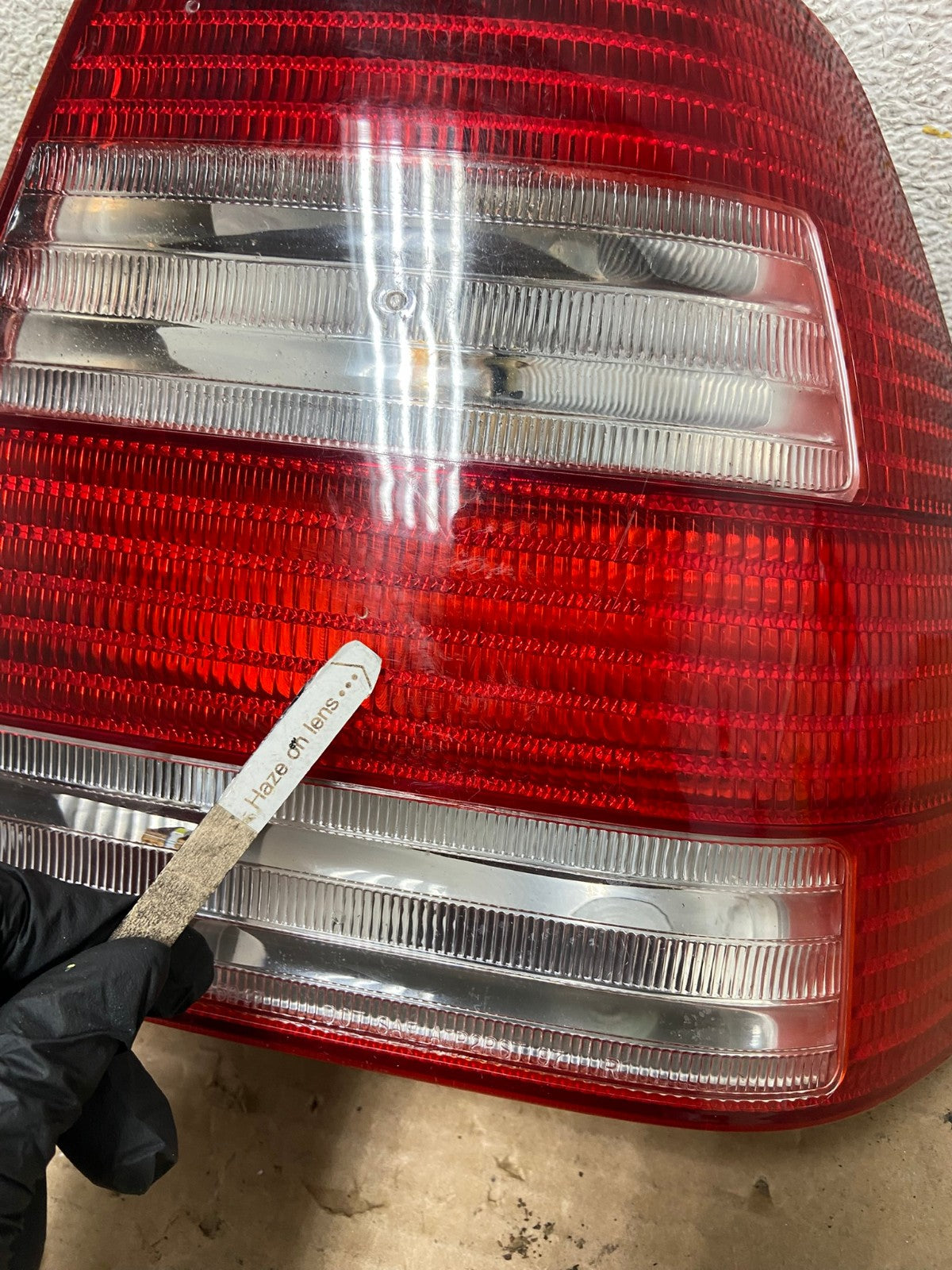 2004 to 2005 Volkswagen Jetta Right Passenger RH Side Tail Light DEPO AH8941 LK4