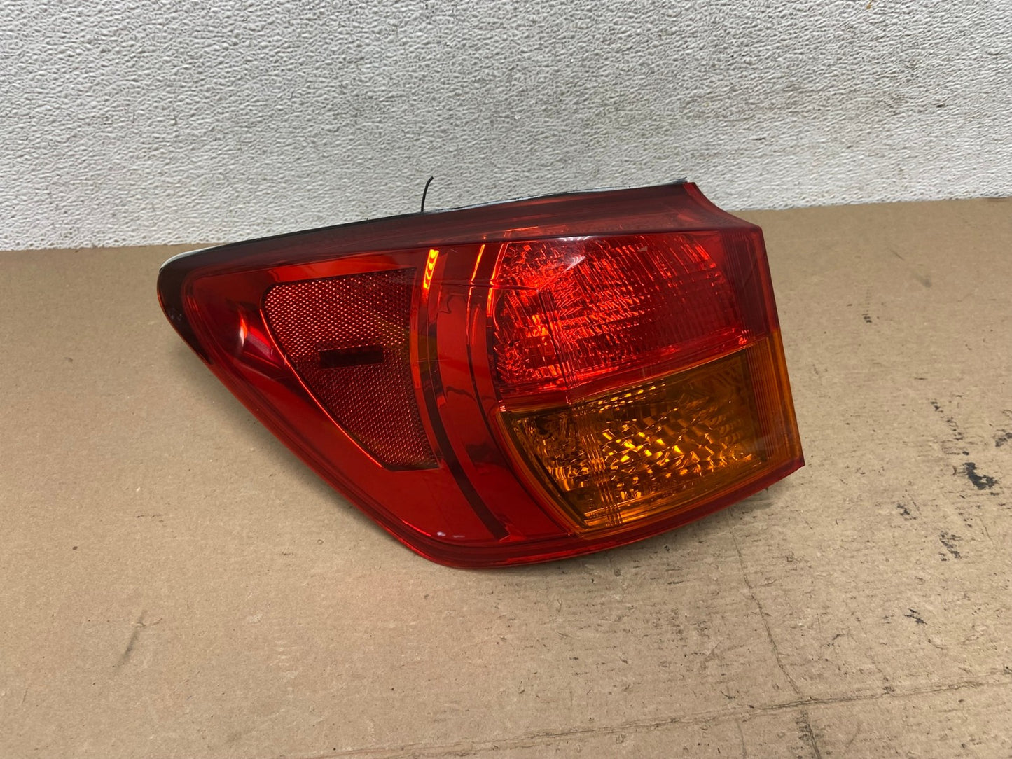 2009 - 2010 Lexus Is250 Is350 Left Driver LH Side Tail Light AF4898 LK0