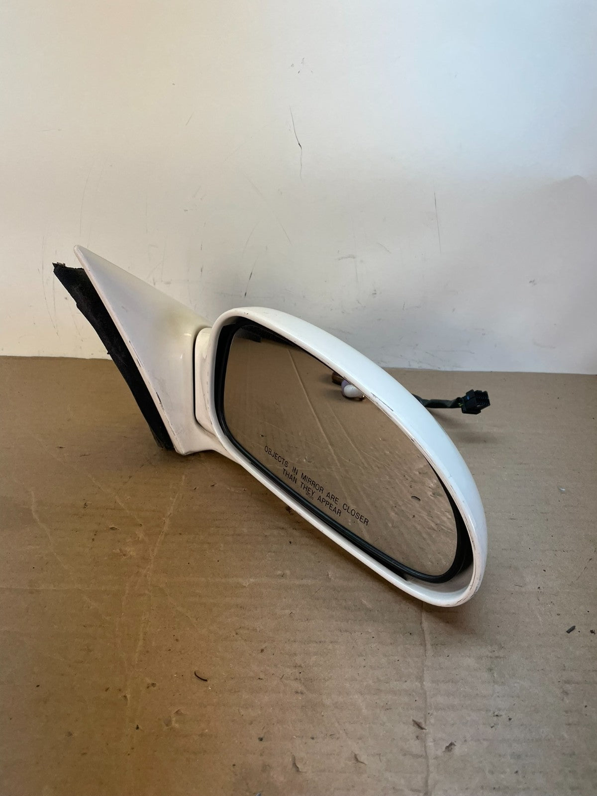 2000 - 2005 Buick LeSabre Right Passenger RH Side Door View Mirror AG9884 DW2