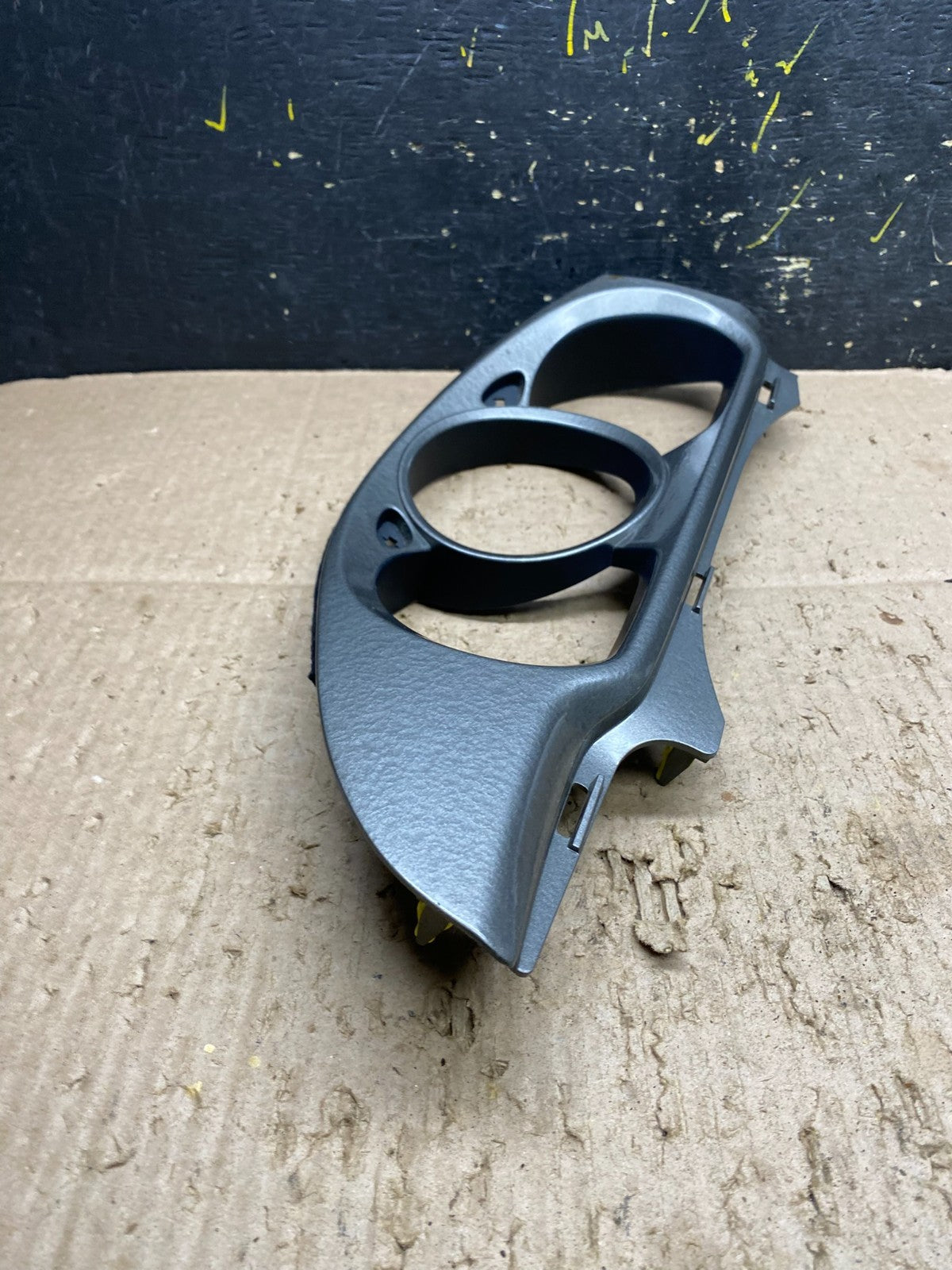 2004 to 2007 Toyota Highlander Speedometer Gauge Cluster Bezel Trim Y8146 DG2