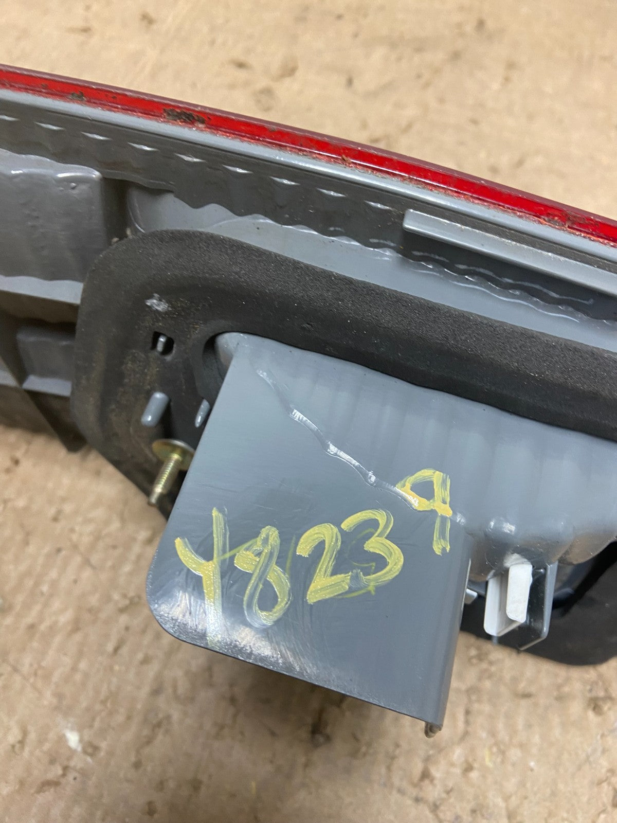 2005 Honda Accord Sedan Right Passenger Inner Tail Light Oem Y8239 DW6