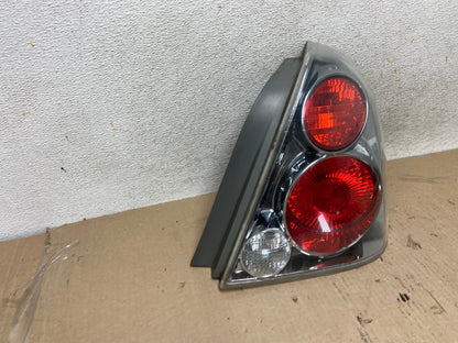 2005 to 2006 Nissan Altima Tail Light Right Passenger RH Side AH7699 LK1