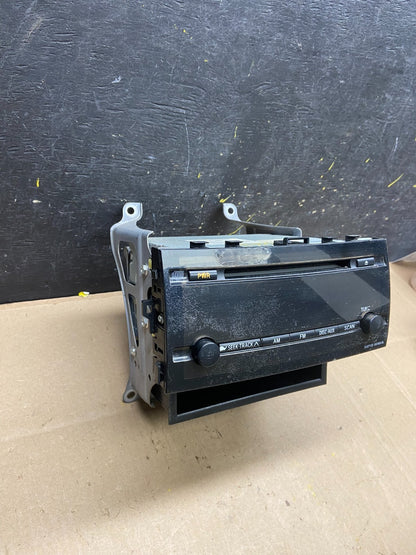 2006 to 2009 Toyota Prius OEM Radio AM/FM CD Player Oem t9336 DG2