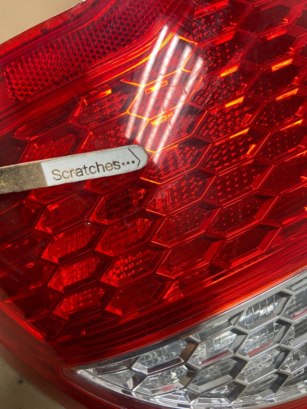 2010 2011 2012 Ford Fusion Right Passenger Side Tail Light AG40683