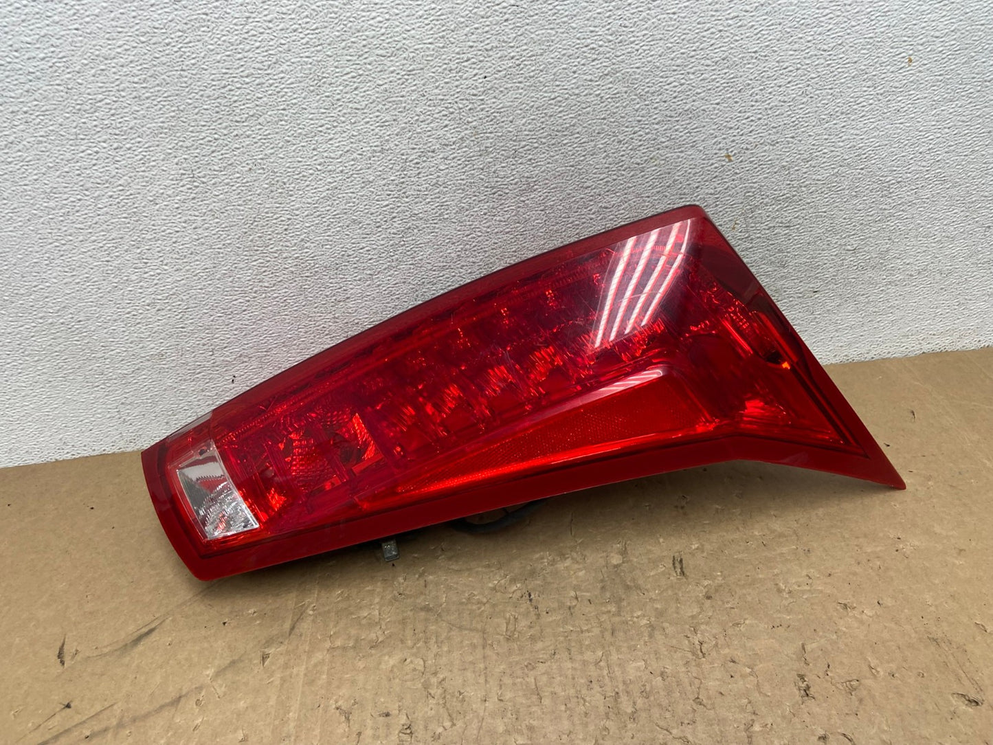 2010 to 2016 Cadillac Srx Right Passenger RH Side Tail Light AG1246 LK0