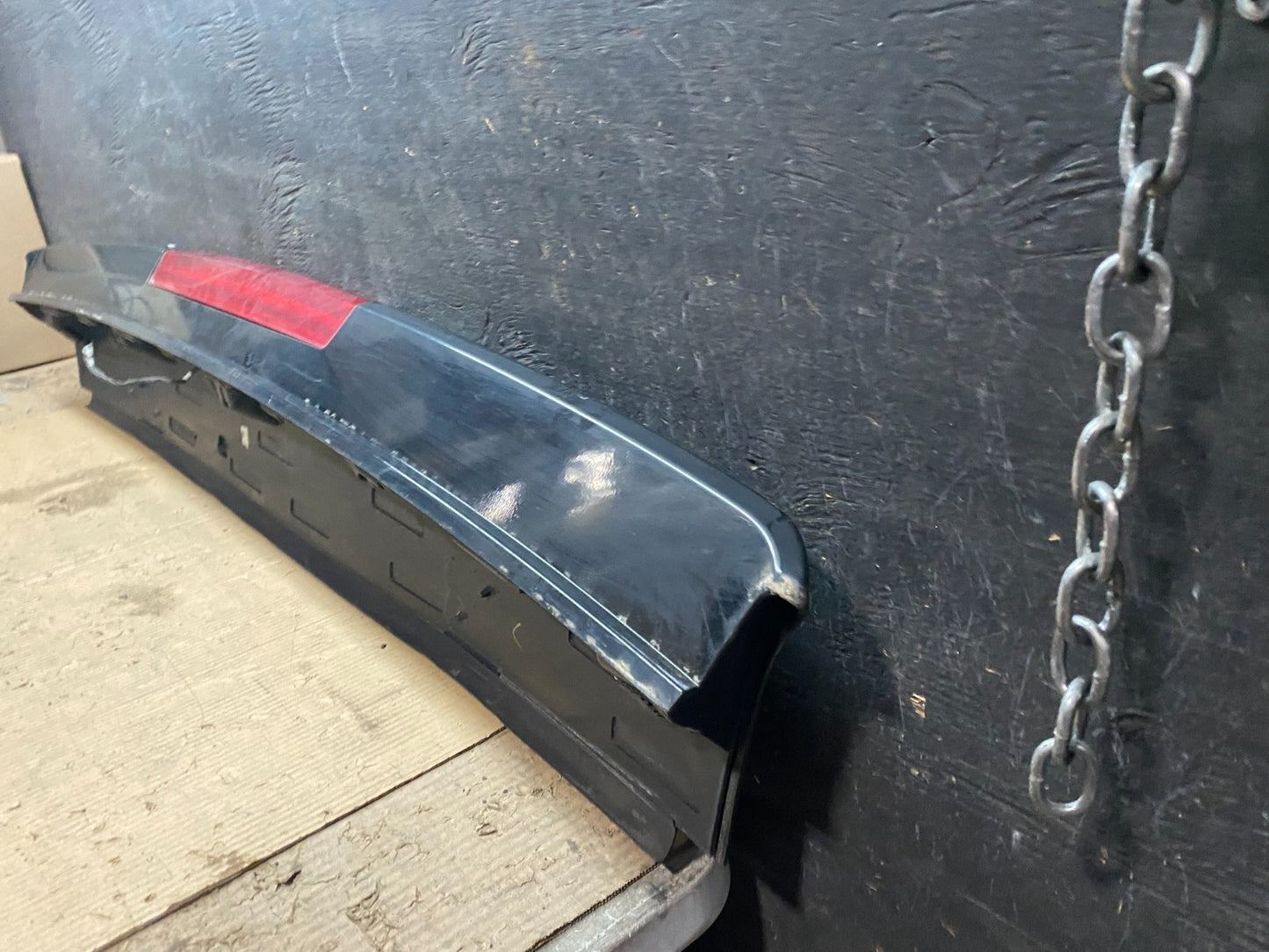 2007 to 2014 Chevrolet Tahoe Hybrid Spoiler Wing 3rd Brake Light X3551 PS9