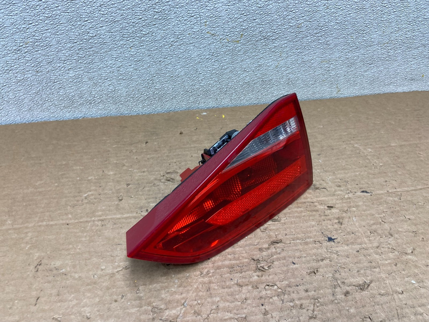 2009 2010 2011 2012 Audi A4 Sedan Left Driver Side Inner Tail Light Oem Z3154 DW2