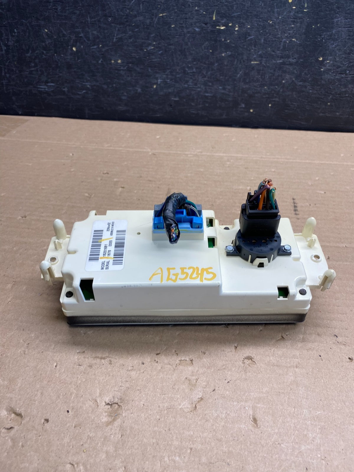 2003 to 2006 Chevrolet Silverado HVAC Heater Climate Control Module ag52454