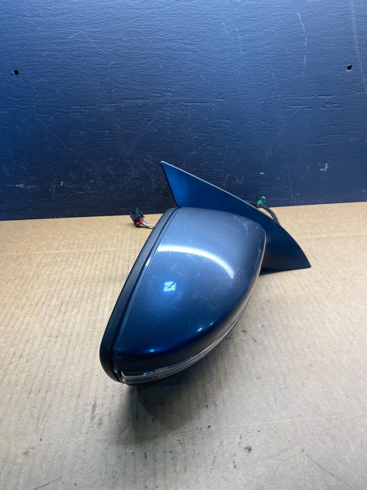 2009 to 2012 Volkswagen CC Right Passenger Power Door View Mirror OEM AC2834 DW1