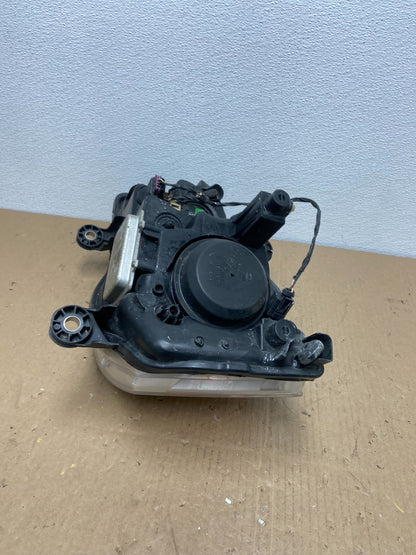 2008 to 2016 Chrysler Town and Country Right Passenger Xenon Headlight AB6554 DW4