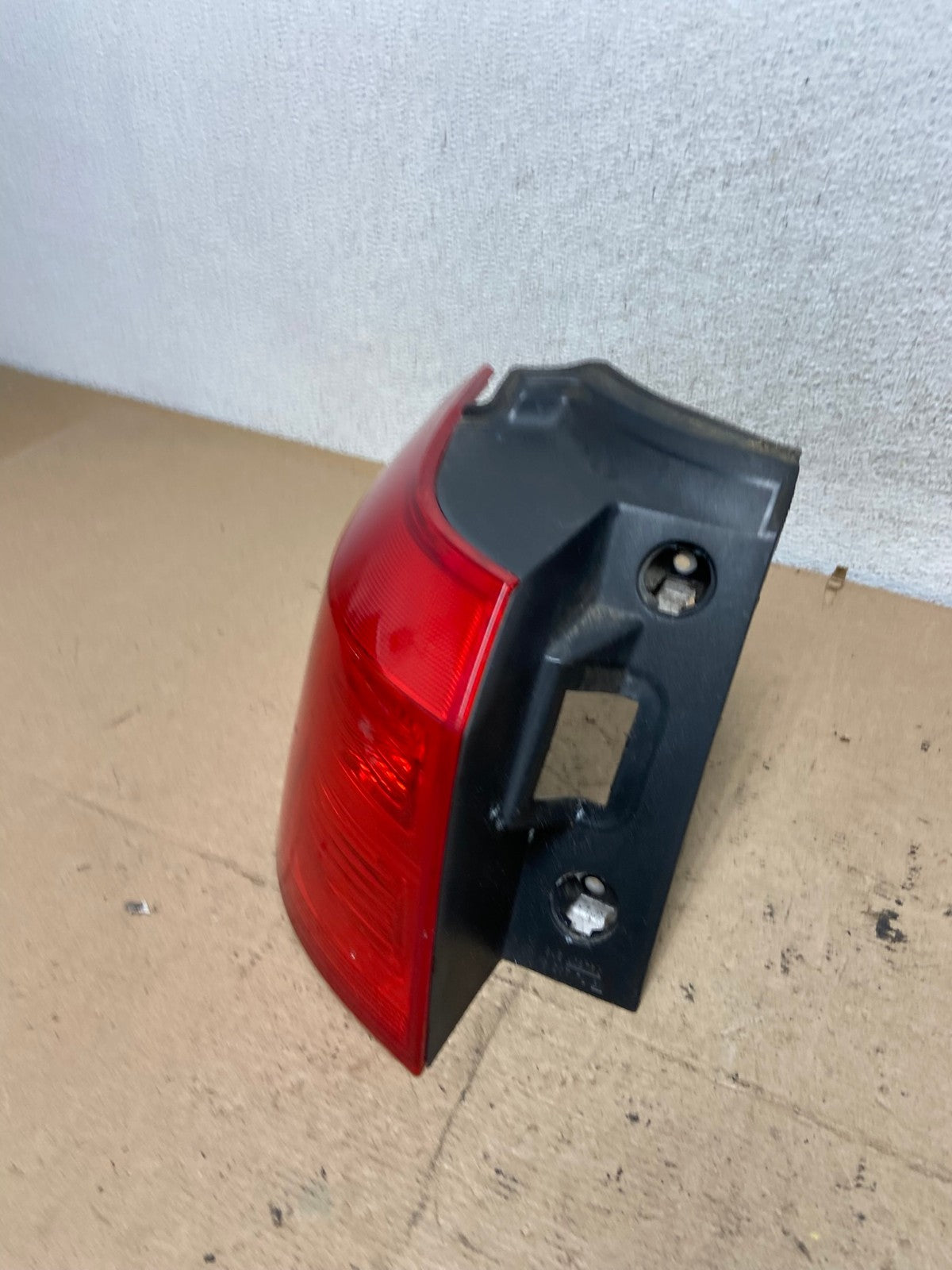 2010 to 2017 GMC Terrain Halogen Tail Light Left Driver Lh Side AF5105 LK1