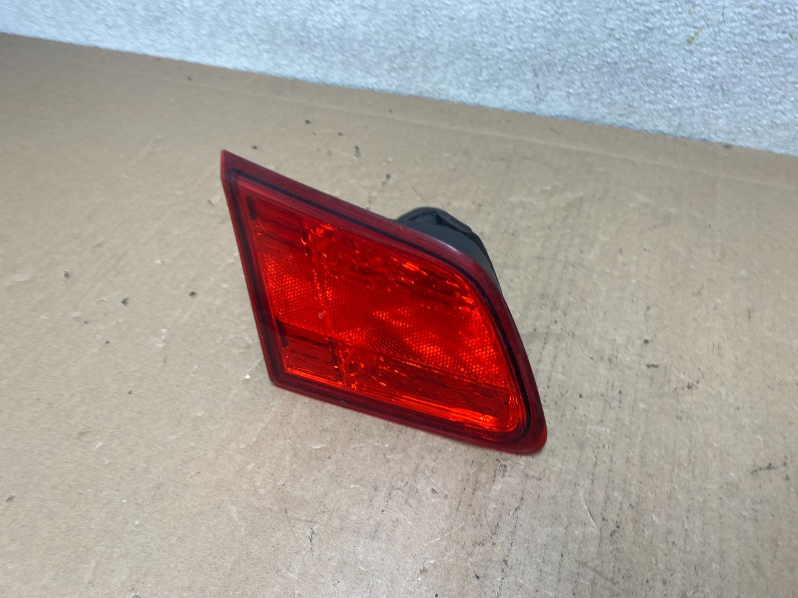 2010-2014 Subaru Legacy Left Driver LH Side Tail Light Inner OEM S0727 DW1
