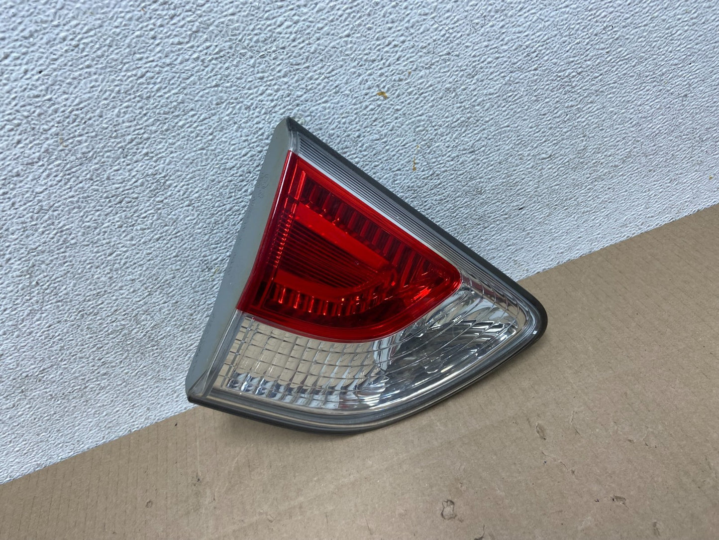 2013 to 2016 Nissan Pathfinder Left Driver Inner Tail light AG5918 DW0